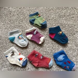 7 pairs of toddler Bombas socks